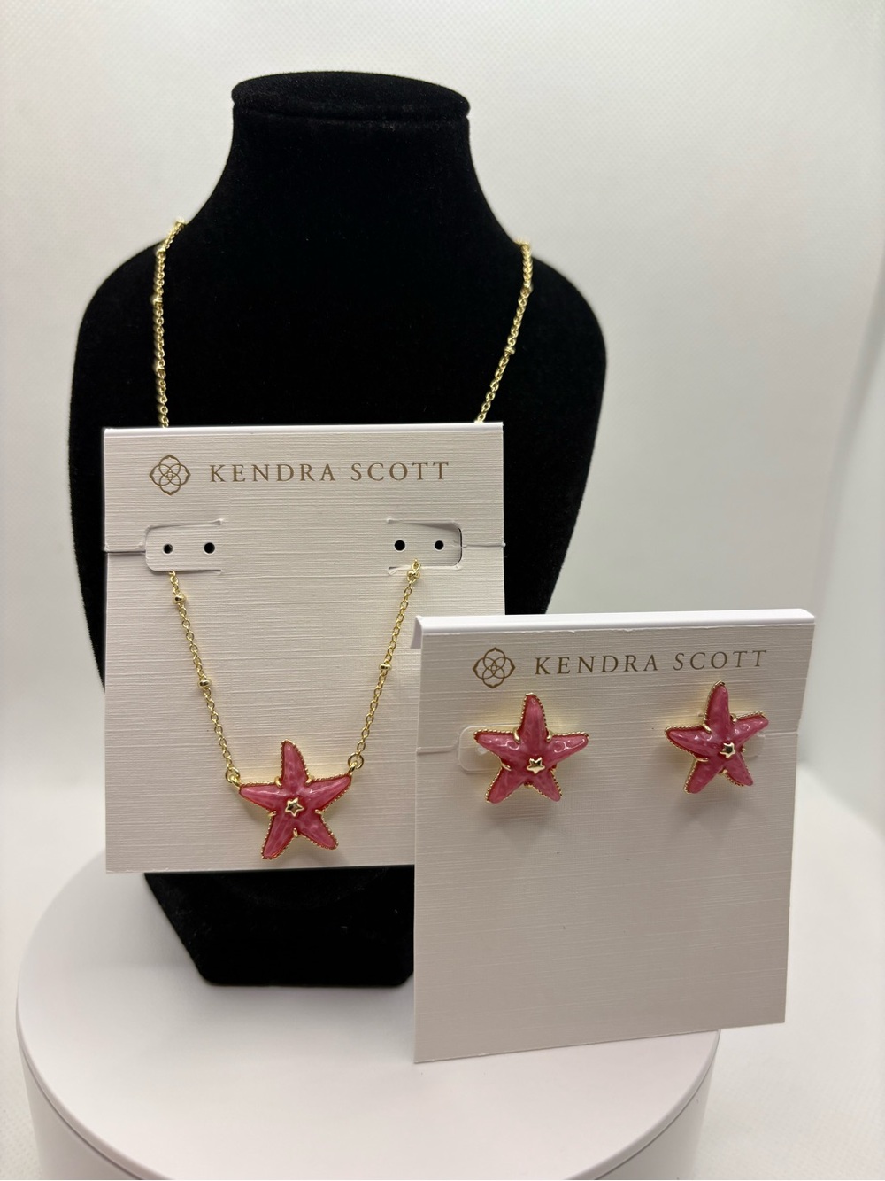 Kendra Scott Pink Starfish Pendant Necklace with Gold Accents